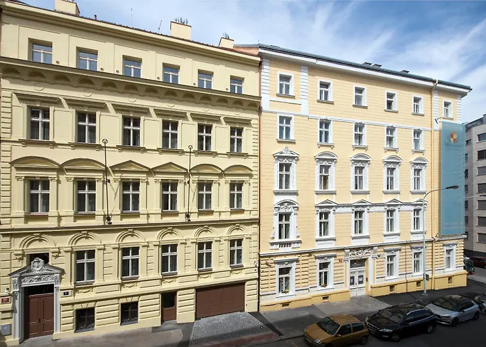 Downtown Suites Rubesova Prag